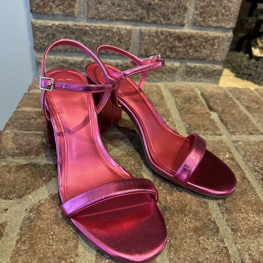 BP. Livia Ankle Strap Heel Sandal Women's Pink Metallic Size 7.5US #530